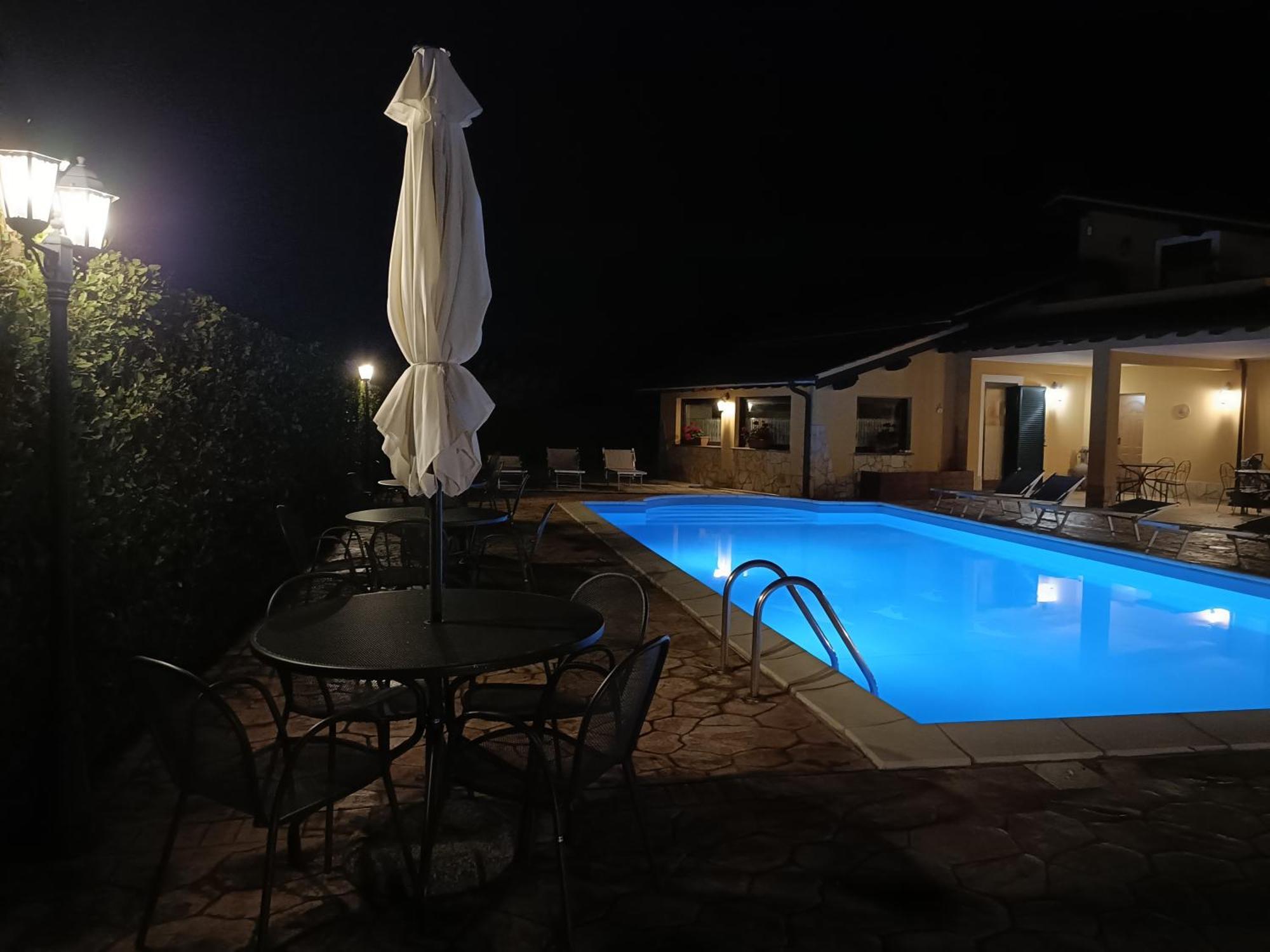 Bed and Breakfast L'Infinito Carbognano Zewnętrze zdjęcie